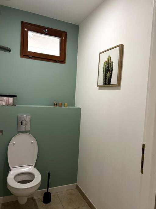 Superbe Appartement Dans Un Mas Nîmes Exterior foto